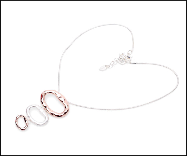 Orla Open Pendant Necklace