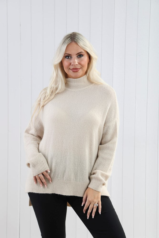 Shelby Soft Side Split Jumper Cream