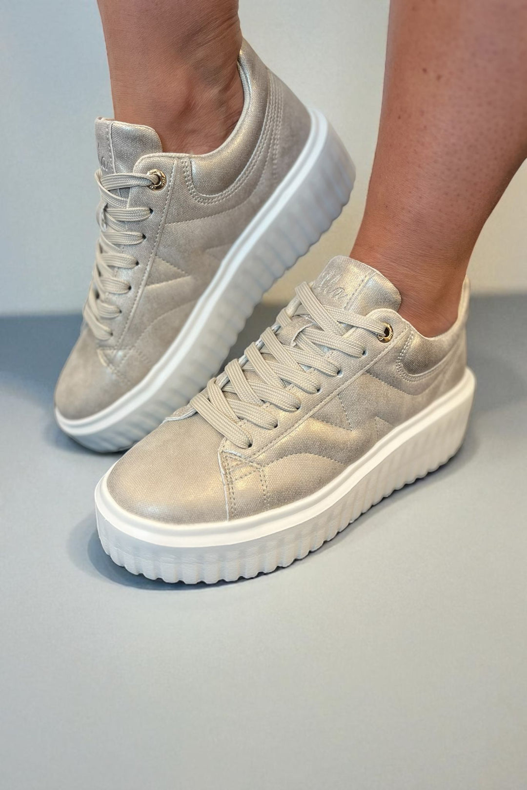 India Wedge Trainers Light Gold