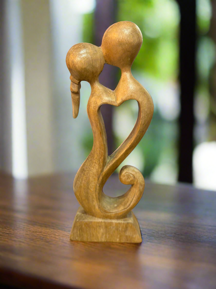 Lovers Swirl Woodcarving
