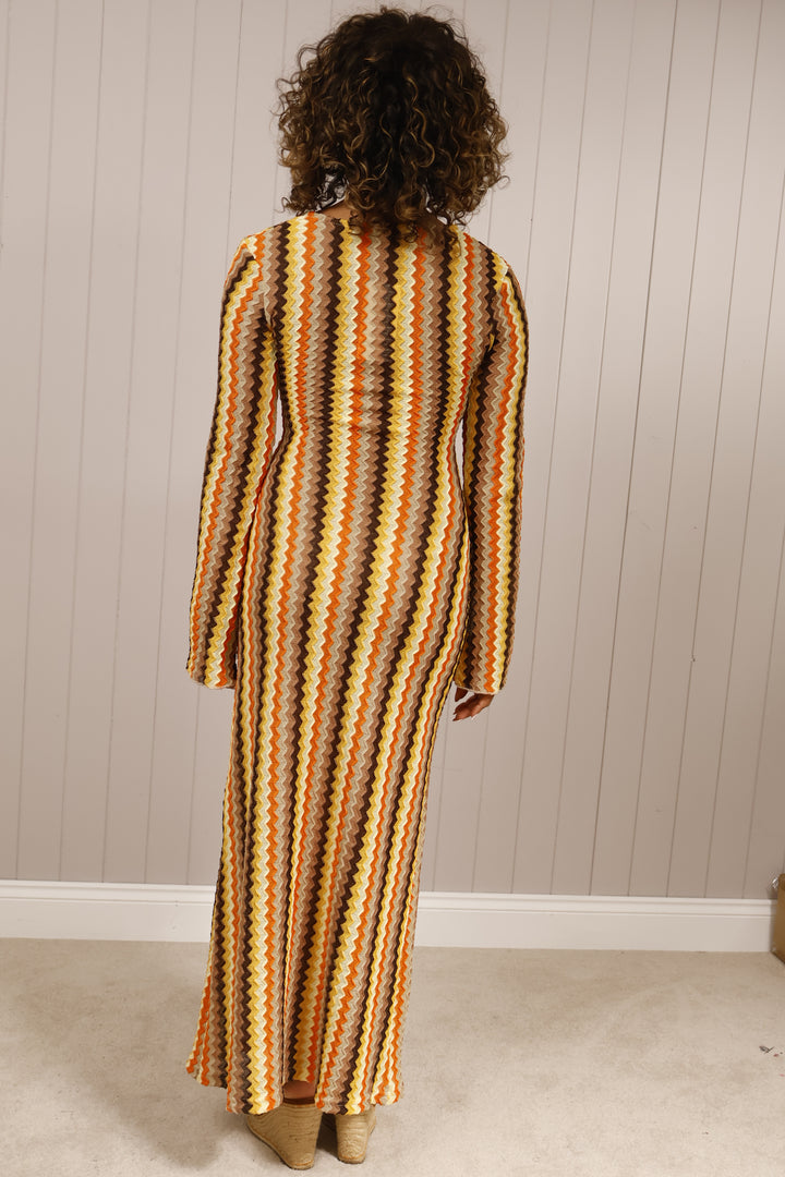Zig Zag Hoop Dress Chocolate