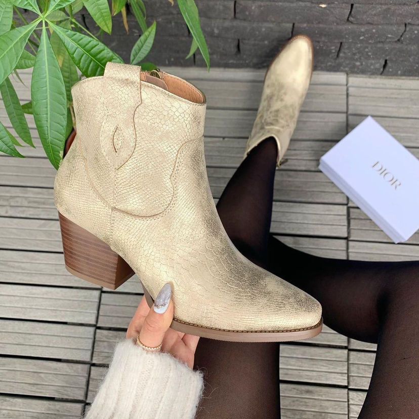 Callie Cowboy Boots Gold