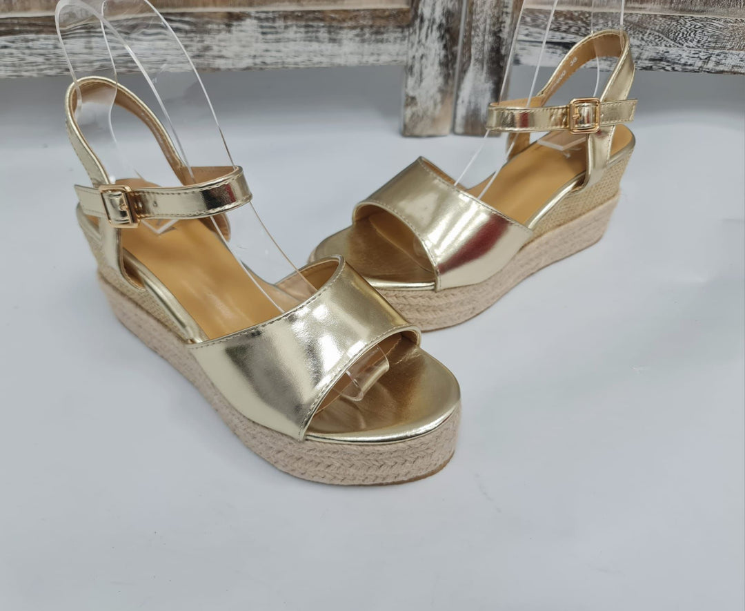 Yasmin Wedges Gold