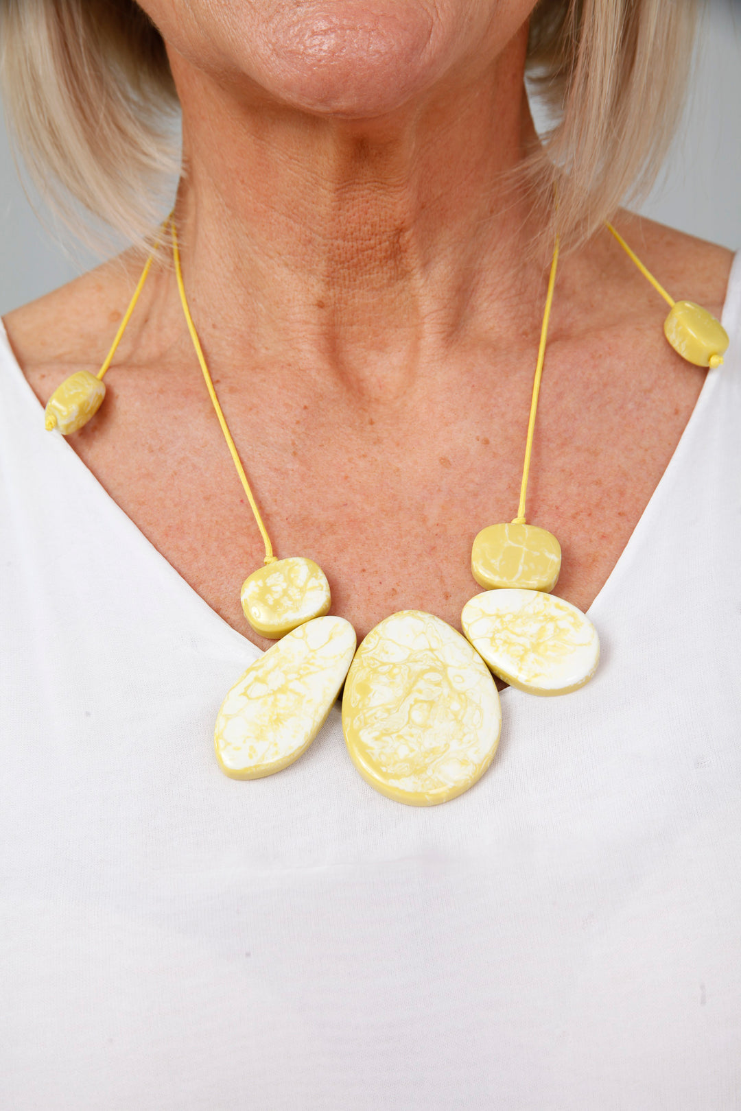 Marble Pendant Necklace Lemon