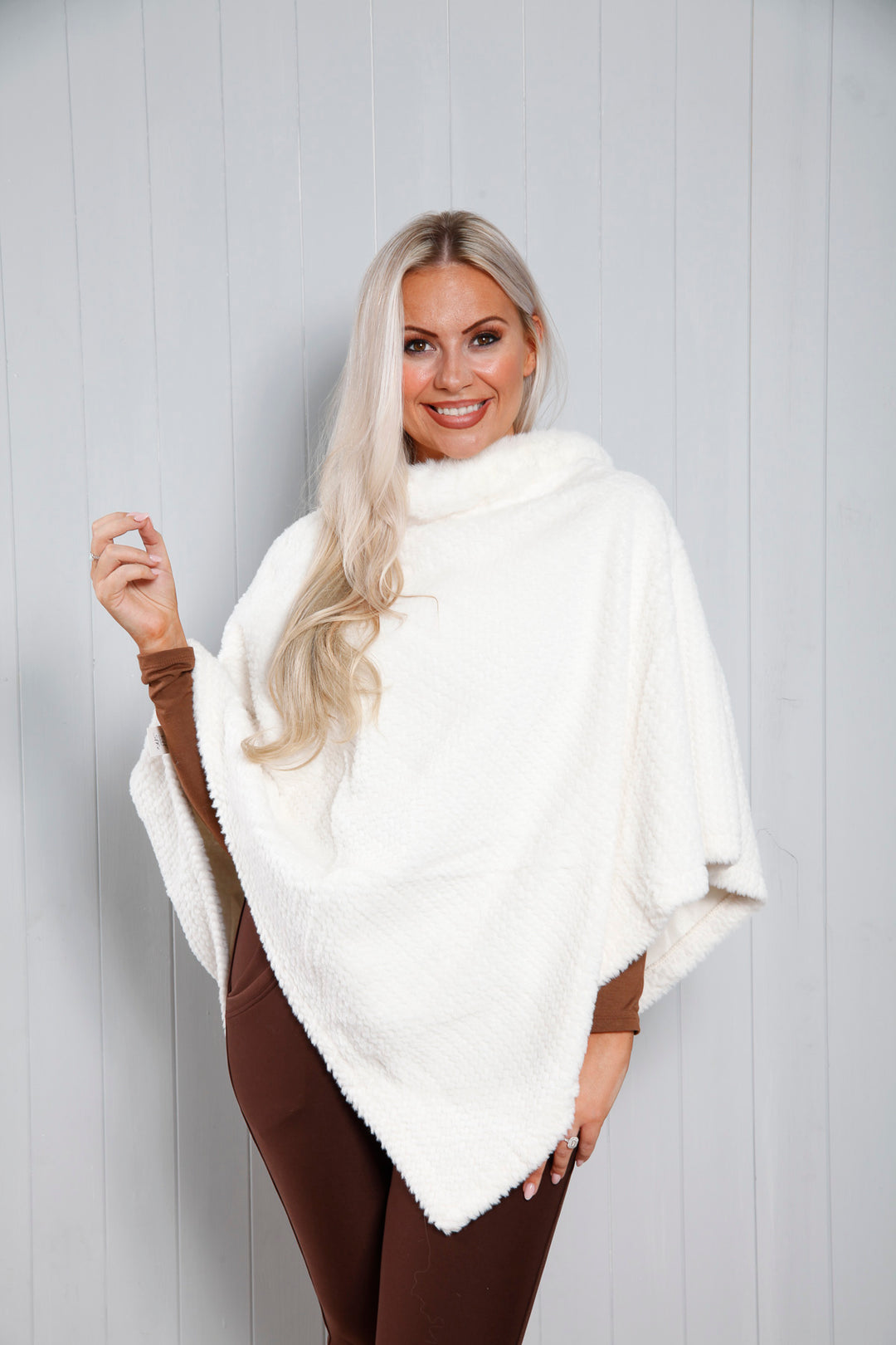 Ponchos & Capes