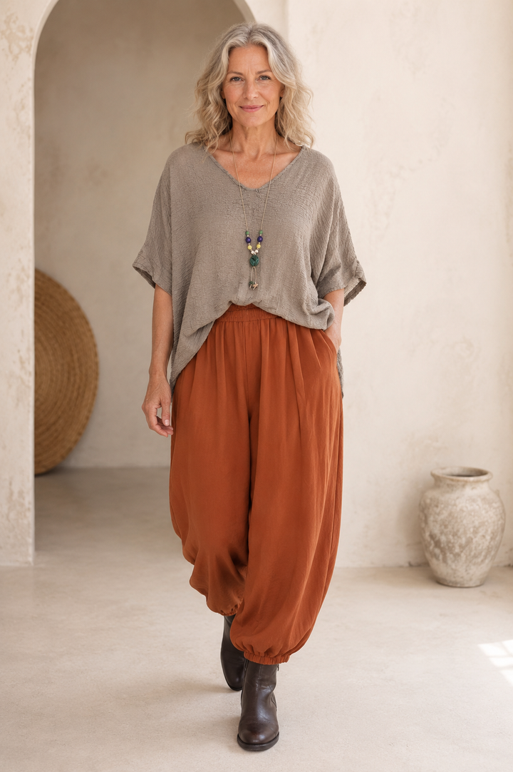 Alanna Crinkle Necklace Top Mocha