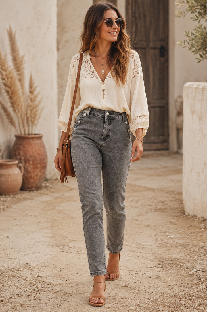 Jenna Mom Fit Jeans