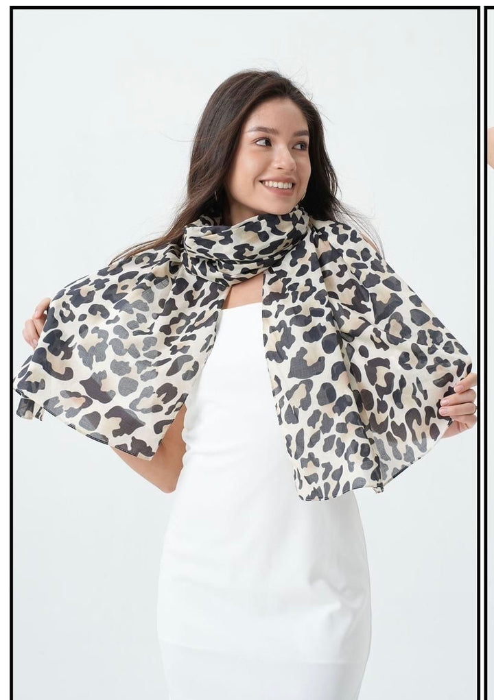 Black & Cream Print Scarf