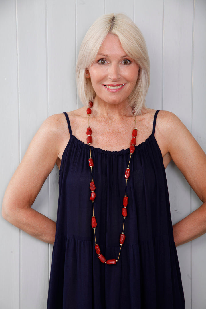 Amara Necklace Deep Coral