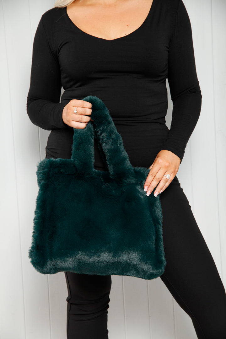 Luxurious Fluffy Bag Sacramento
