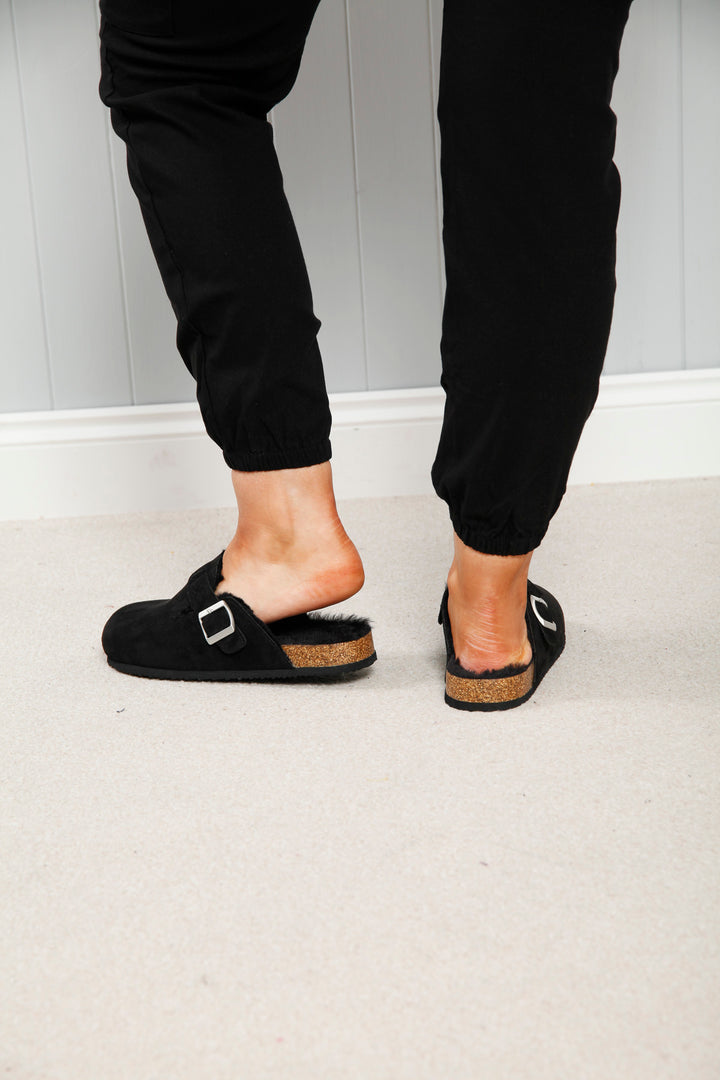 Collette Slip On Clogs Black