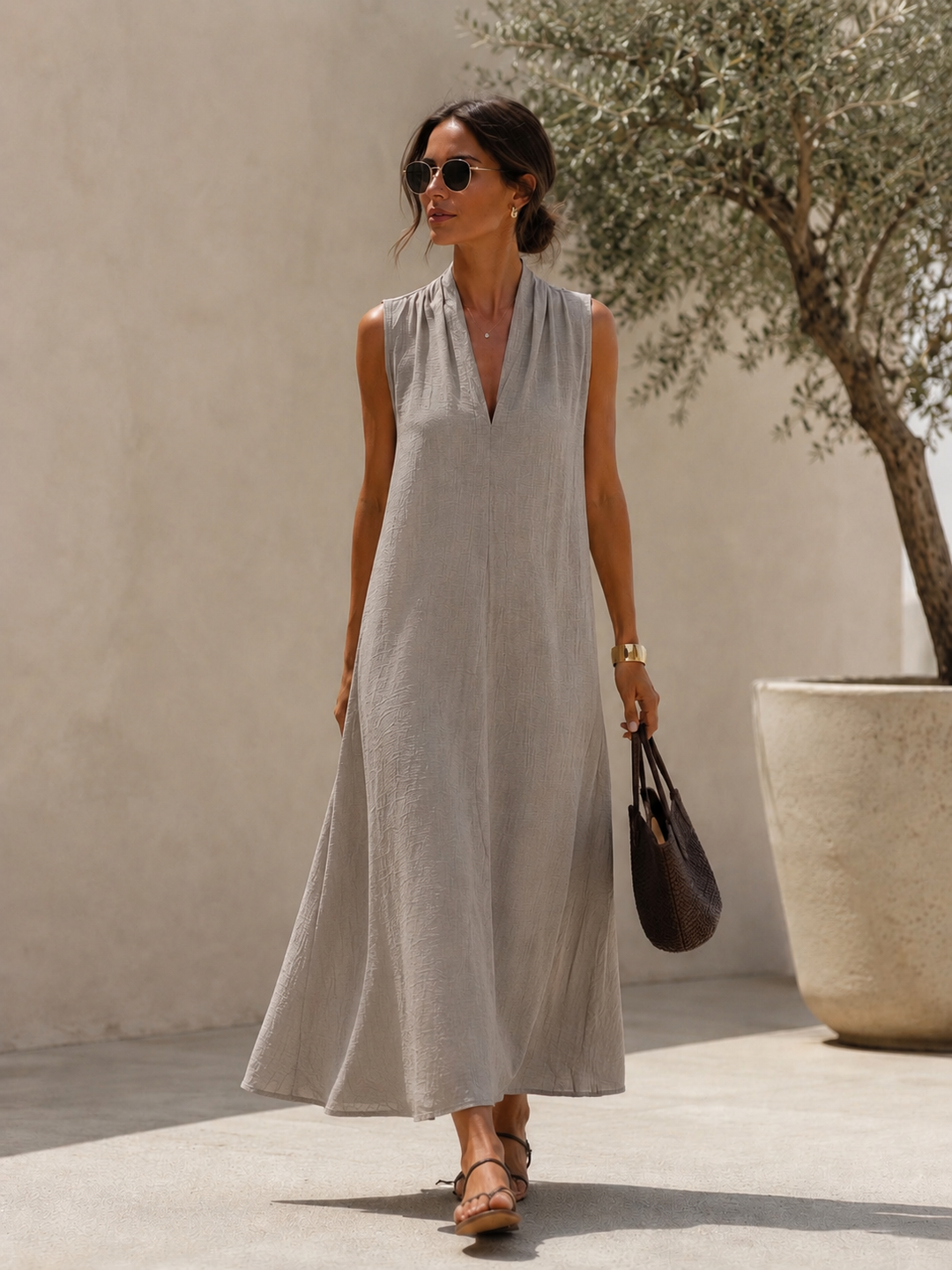 Deja V Neck Maxi Dress Mocha