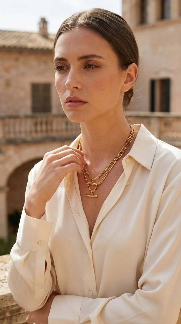 Double Layer T-Bar Necklace Gold