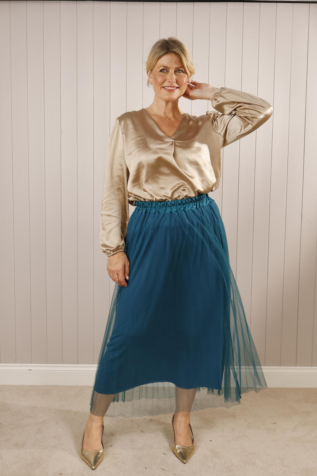 Silk Look V-Neck Champagne SECONDS