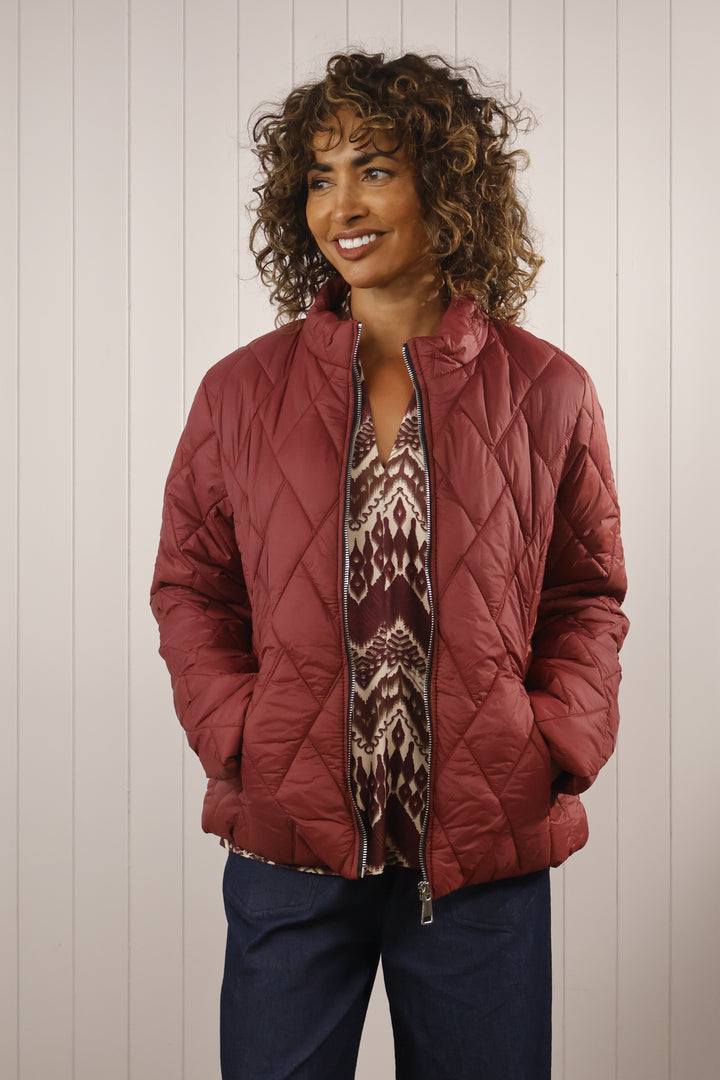Quilted Zip Jacket Wine