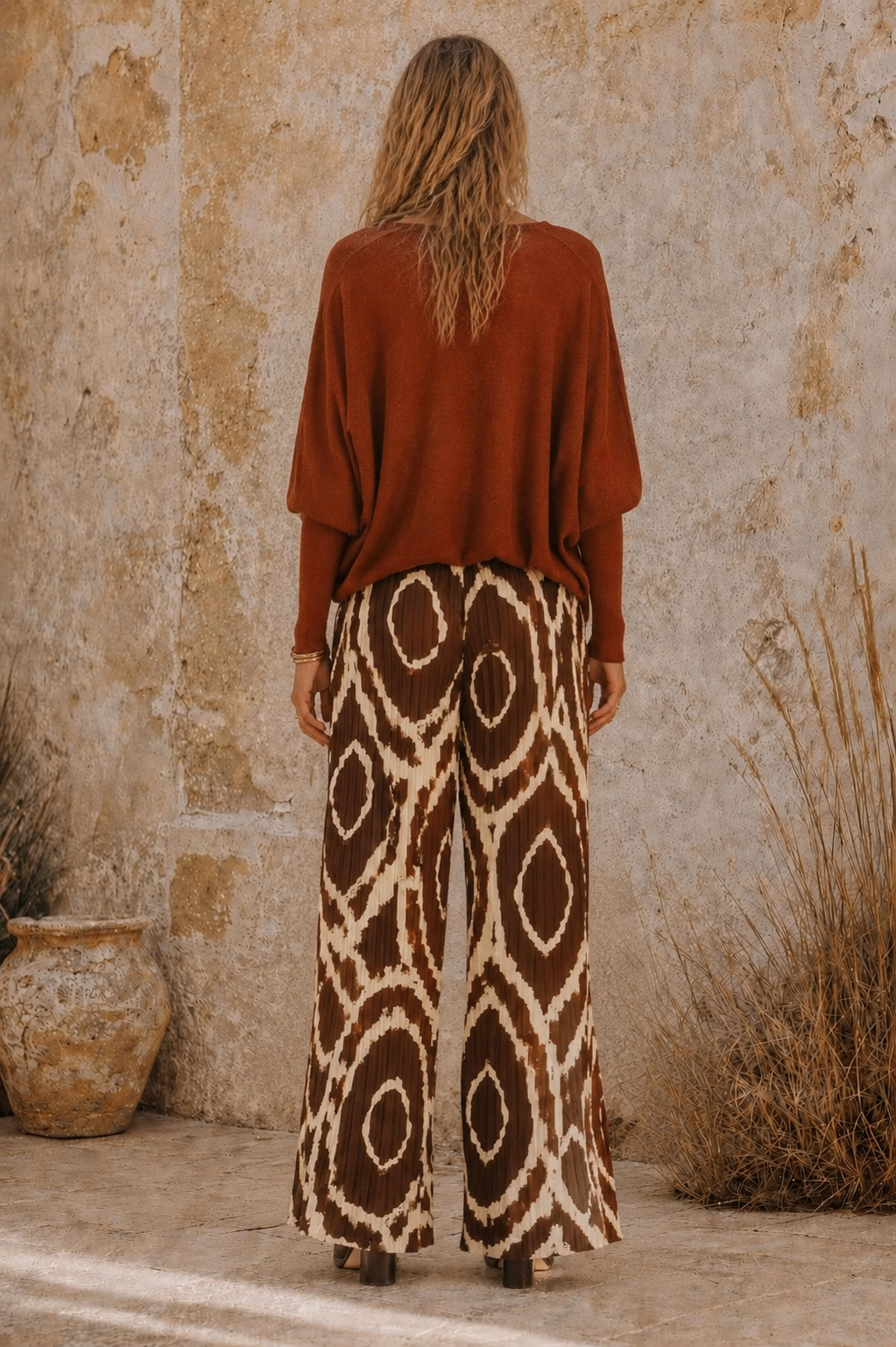 Abstract Circle Pleat Trousers Chocolate