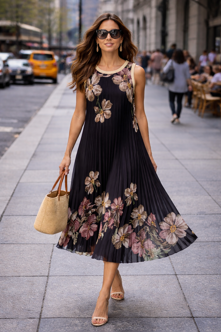 Nyla Floral Pleat Dress Black