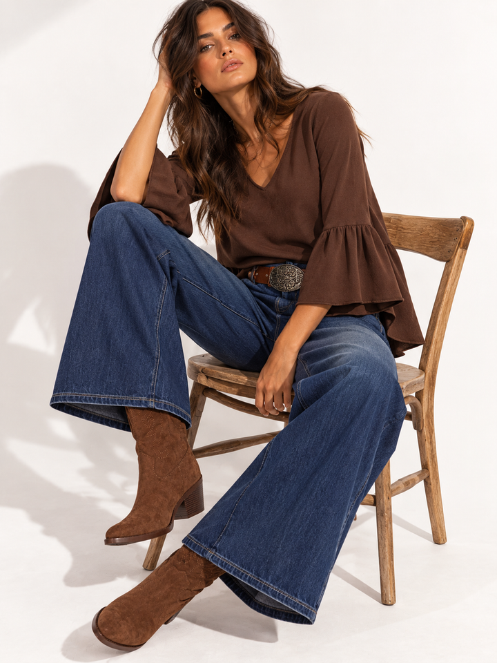 Betsy Bell Sleeve Jumper Chocolate