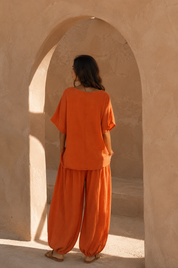 Alanna Crinkle Necklace Top Rust
