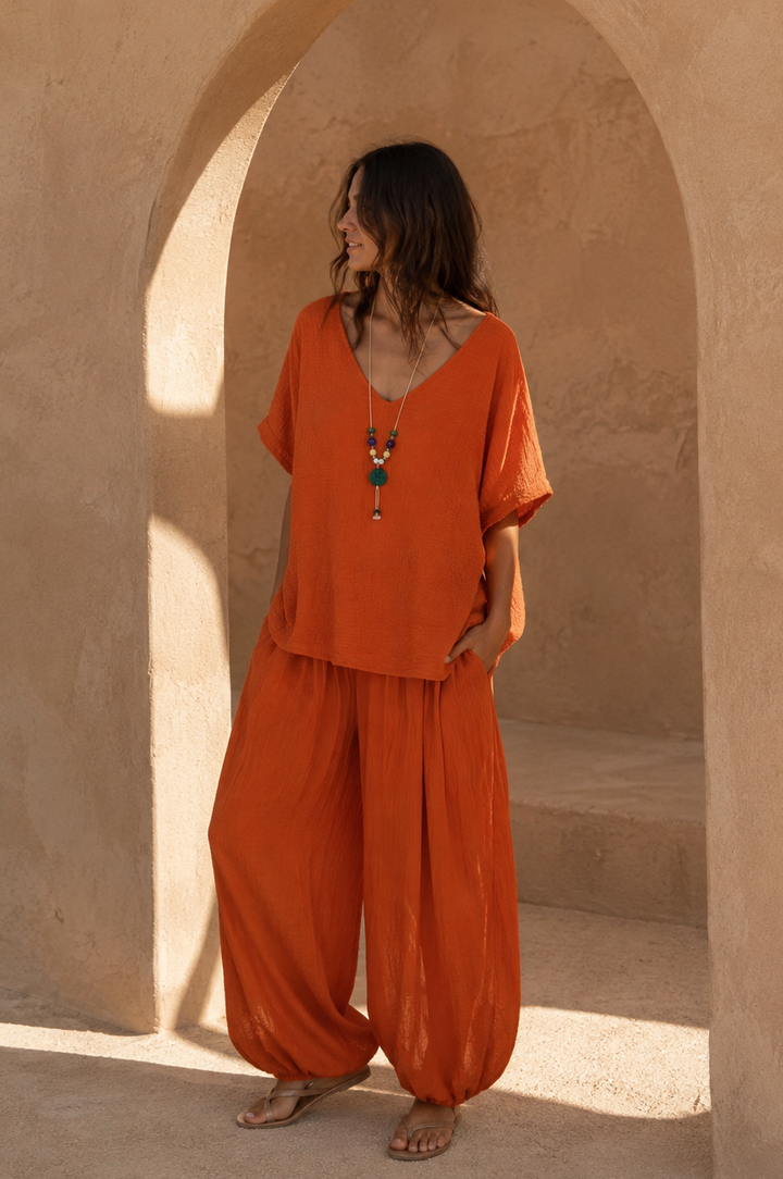Alanna Crinkle Necklace Top Rust