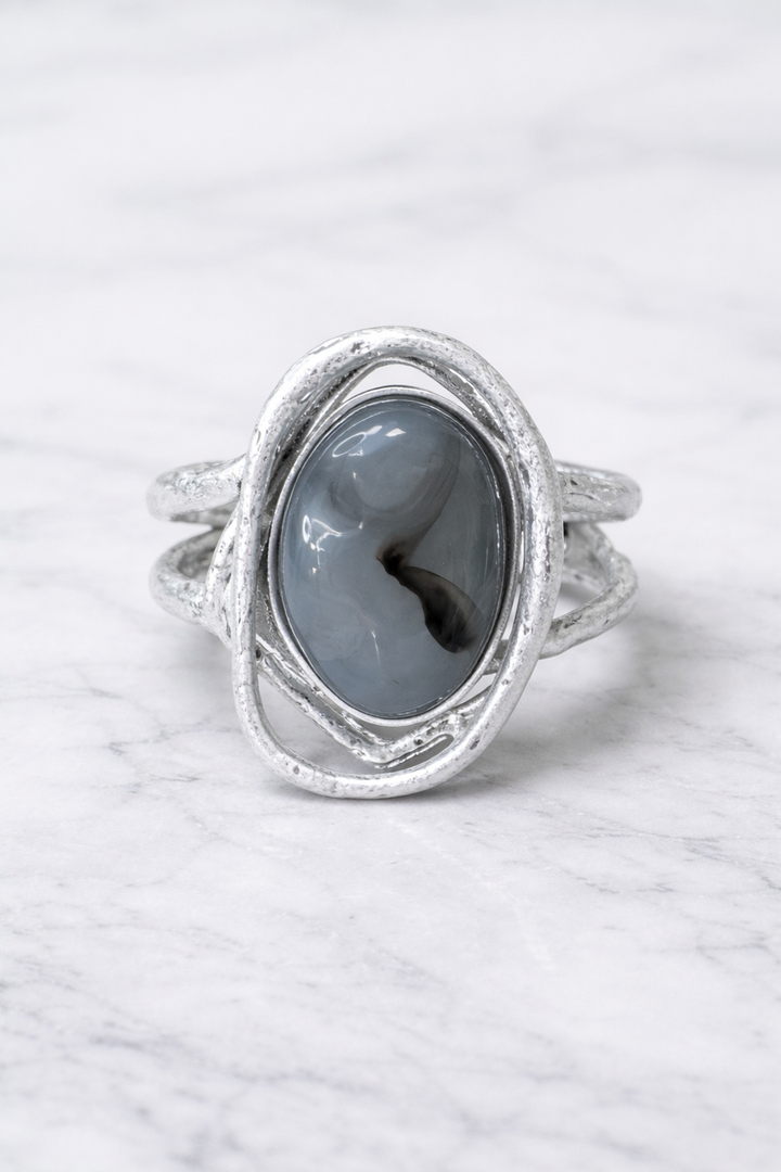 Yara Resin Stone Bangle Silver/Grey