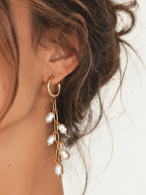 Luna Pearl Link Earrings