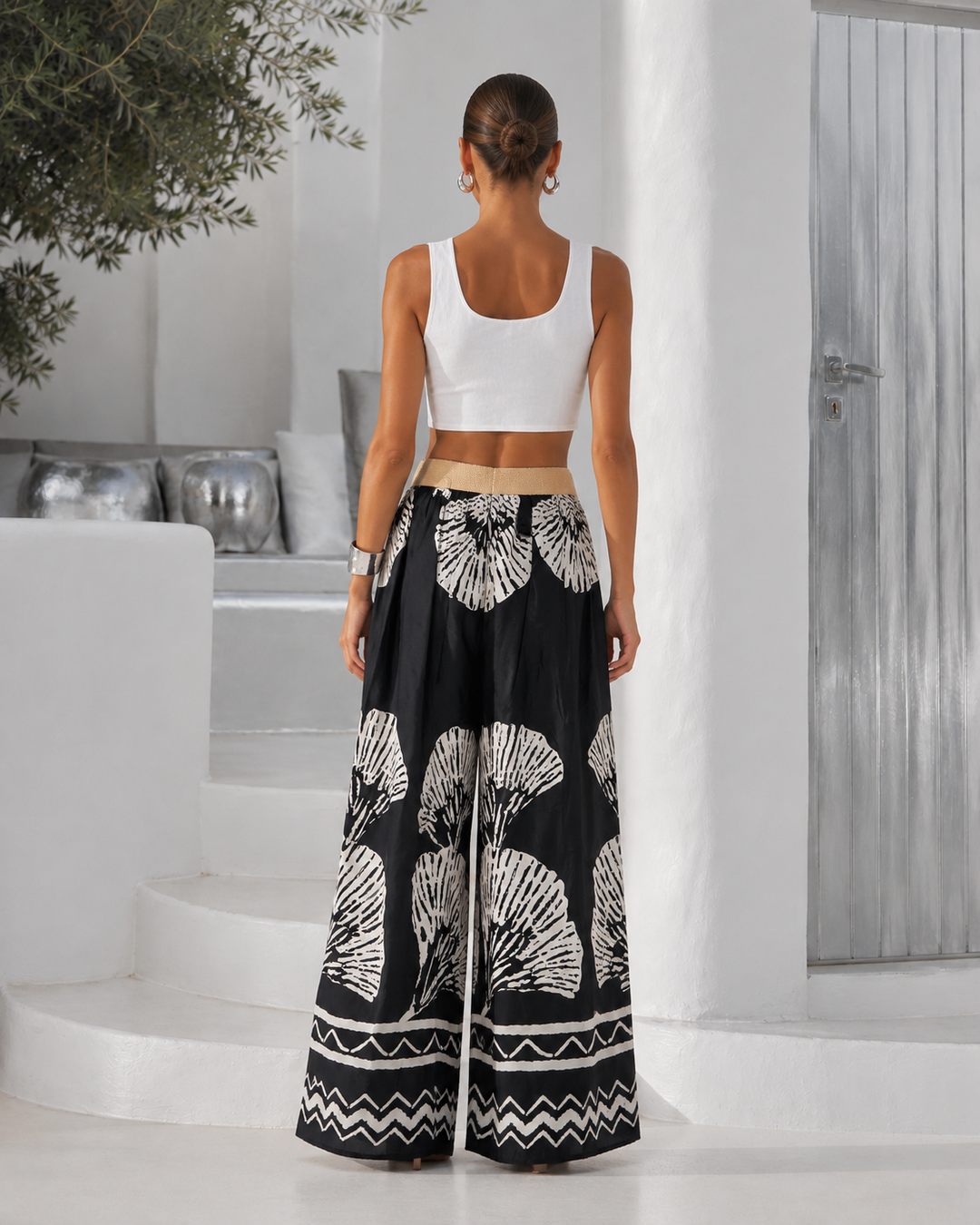 Savina Leaf Print Culottes Black