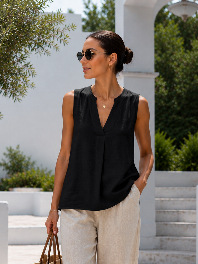 Deja V - Neck Top Black