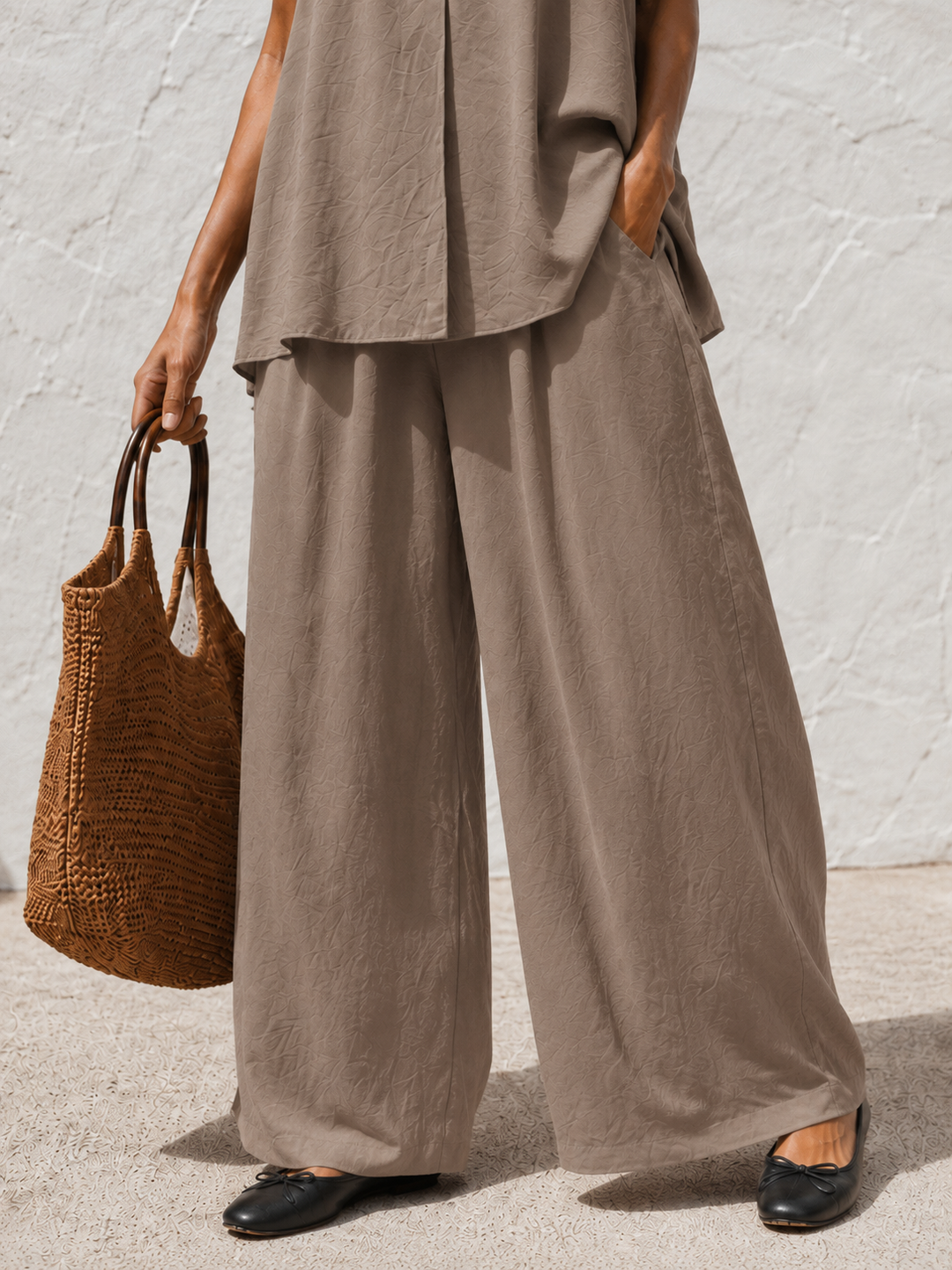 Deja V Neck Co-Ord Latte
