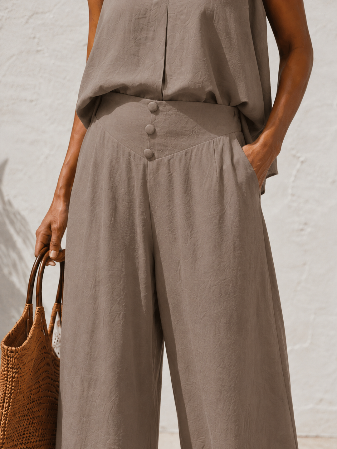 Deja V Neck Co-Ord Latte
