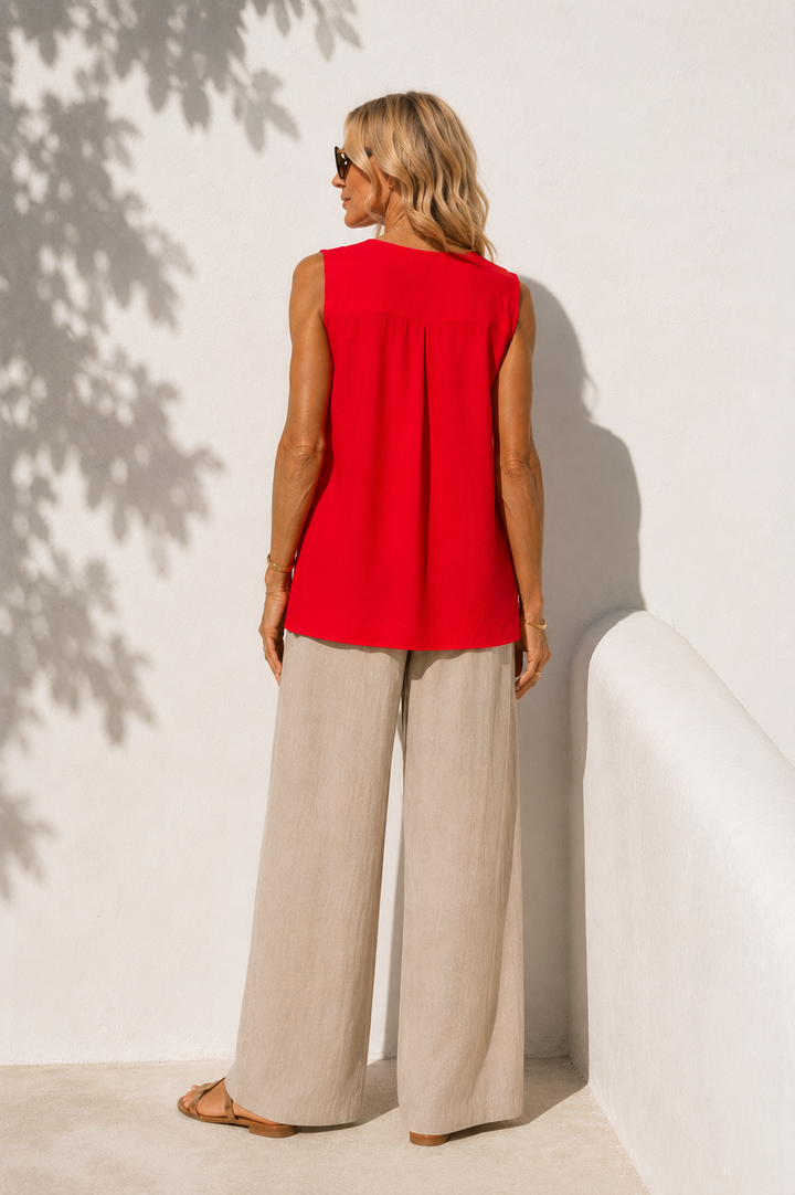 Deja V - Neck Top Red