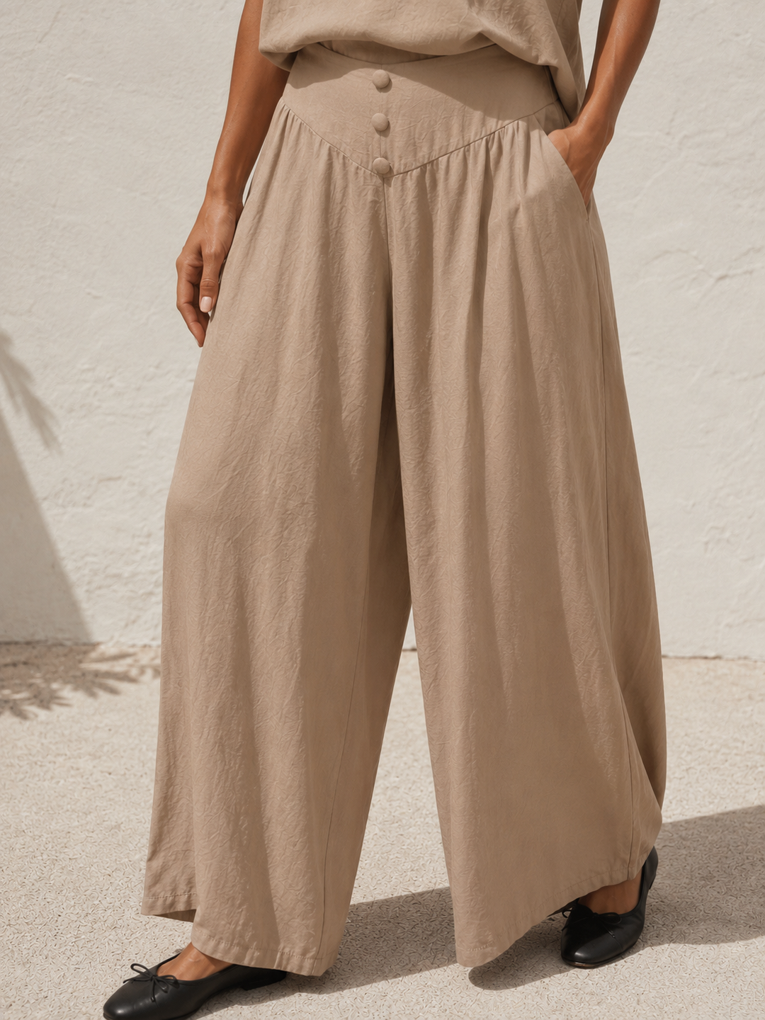 Deja V Neck Co-Ord Latte