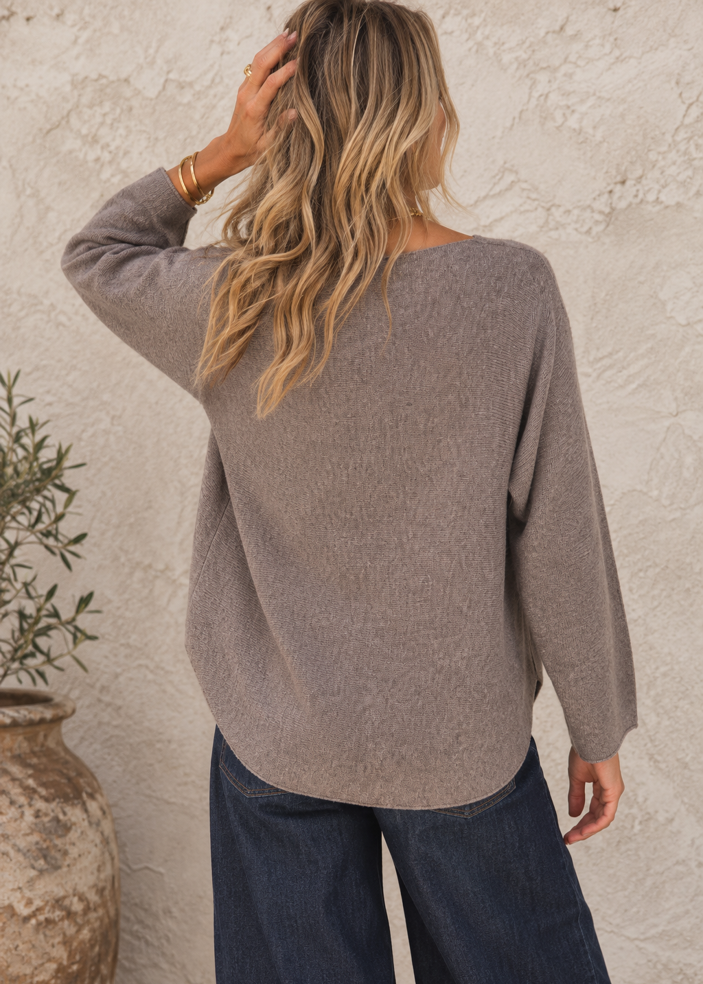 Anabelle V Neck Jumper Mocha