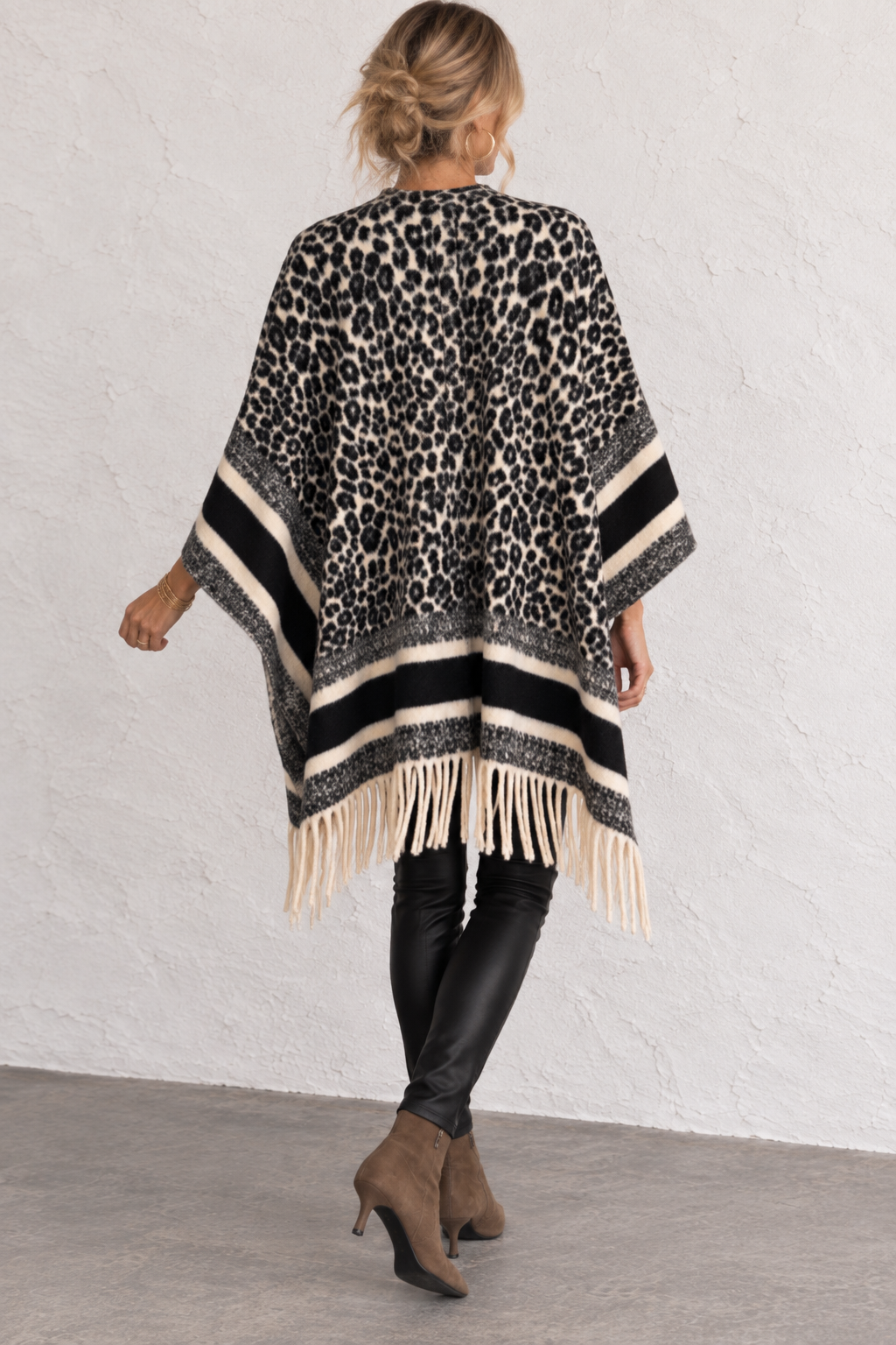 Billie Leopard Poncho Shawl Black