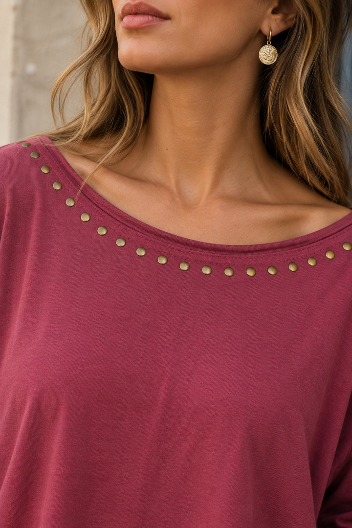 Luna Stud Detail Top Wine