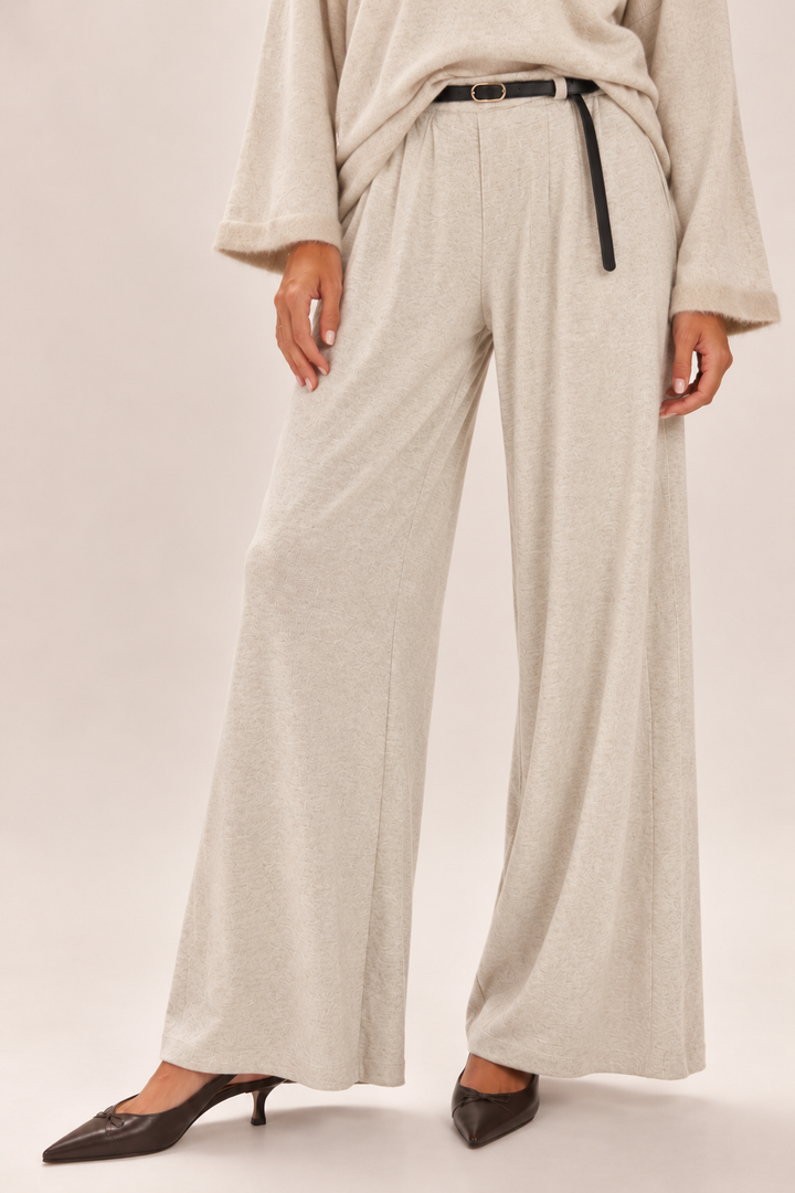 Cassidy V-Neck Co-Ord Cream