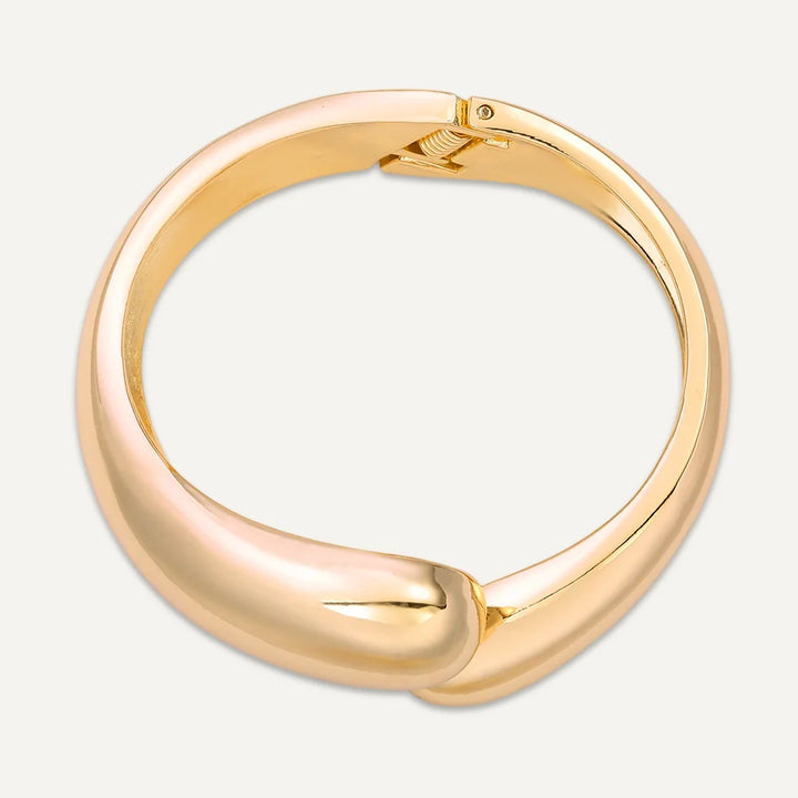 Sleek Gold-Tone Chunky Bangle