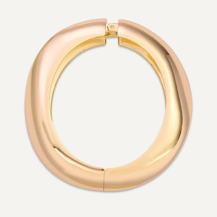 Bold Sculpted Bangle Gold