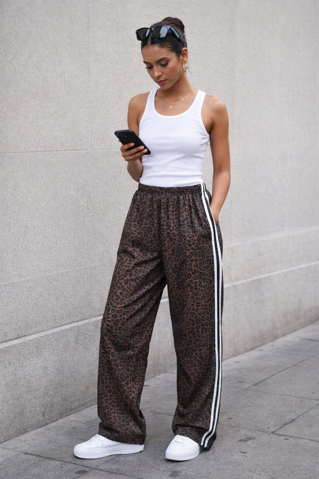 Mya Leopard Wide Leg Leisure Trousers White