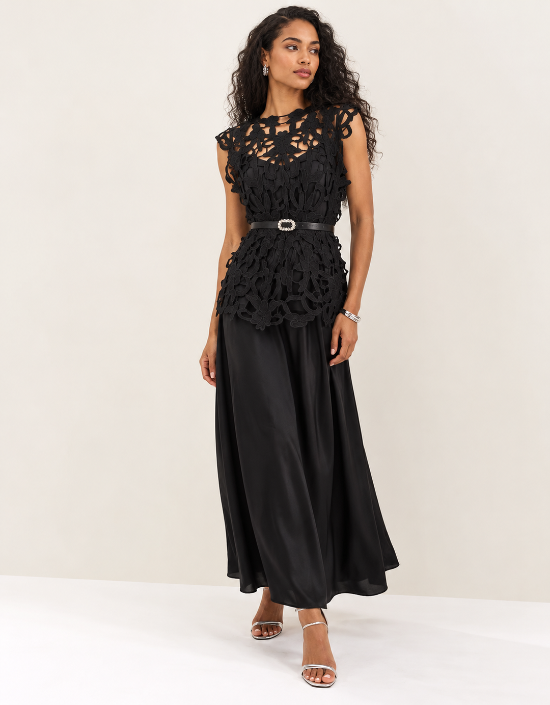 Enchanted Floral Lace Dress Set Black