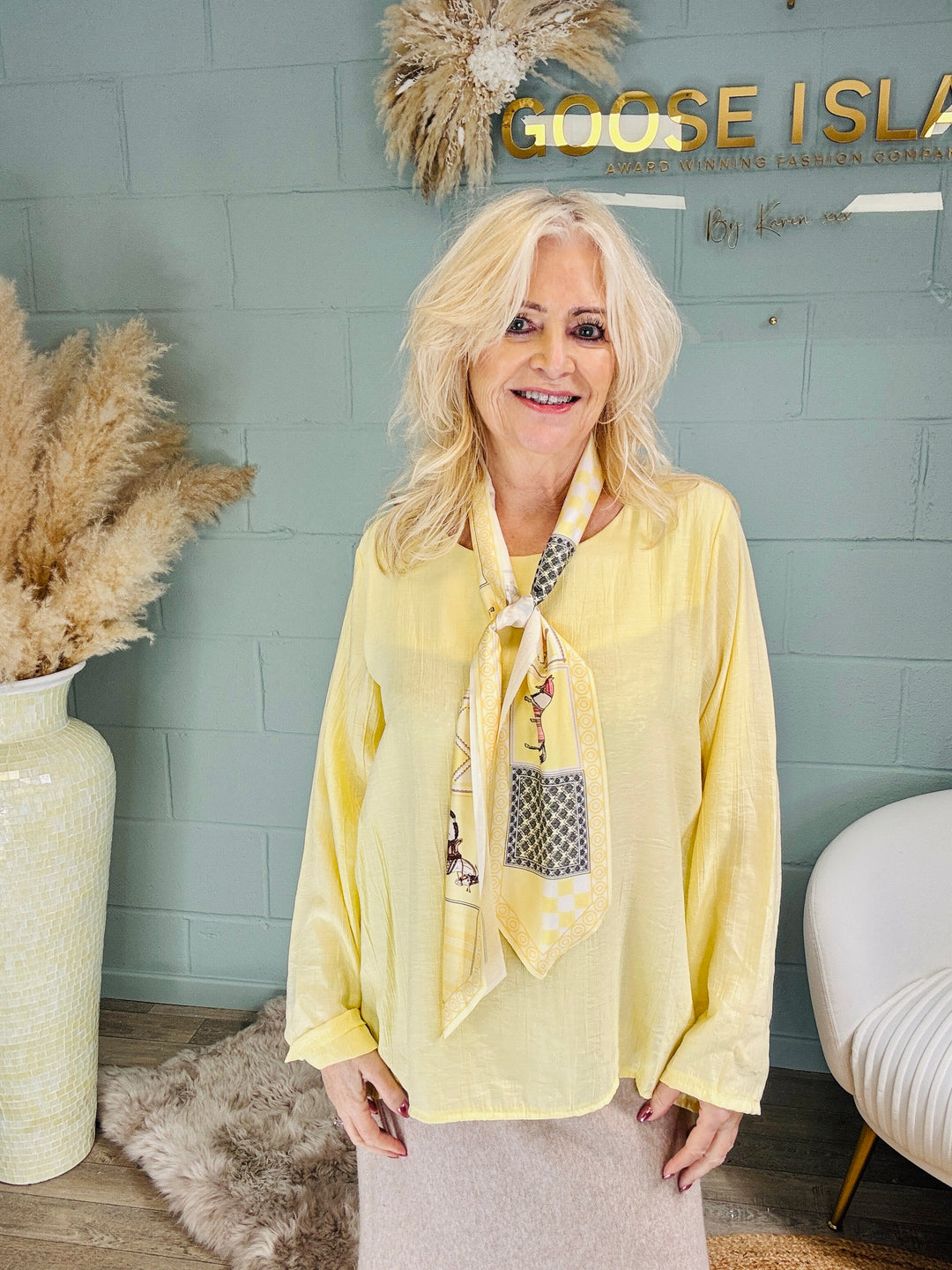 Erma Textured Top & Scarf Set Lemon