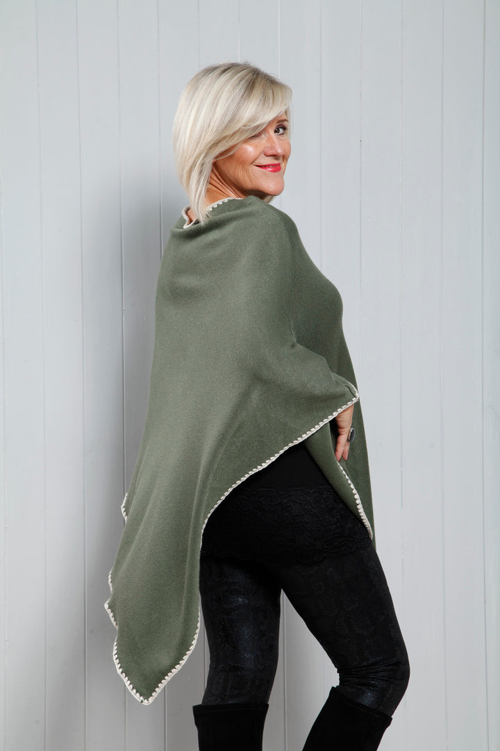 Kacey knit poncho Khaki