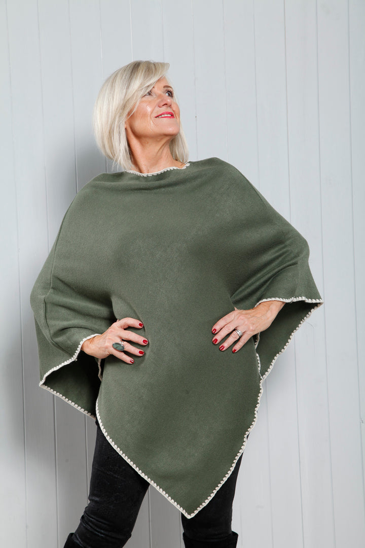 Kacey knit poncho Khaki