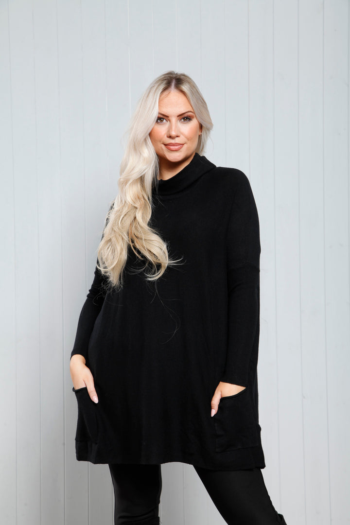 Elara Pocket Jumper Black