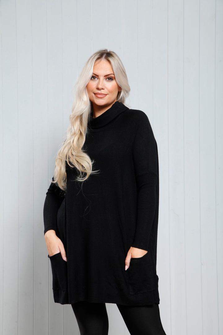 Elara Pocket Jumper Black