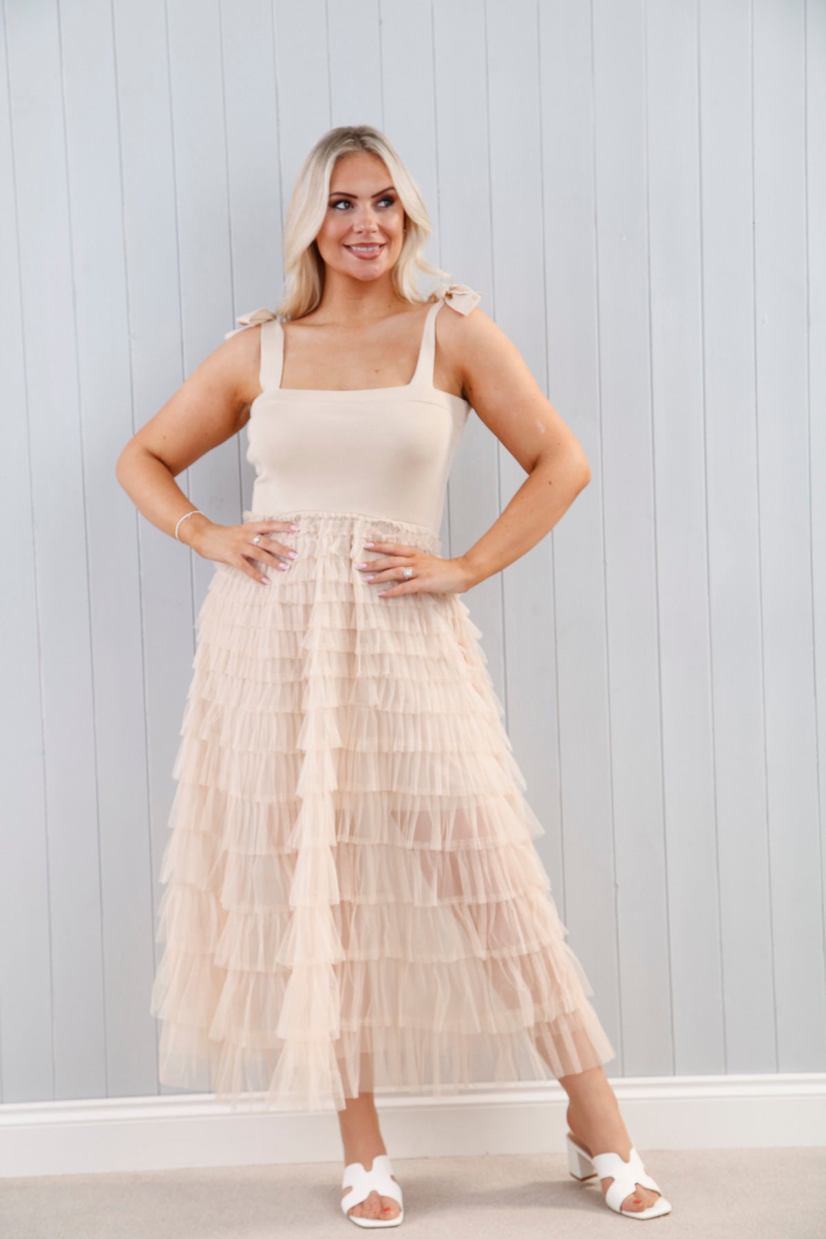 Giovanna Ruffle Dress Beige Goose Island