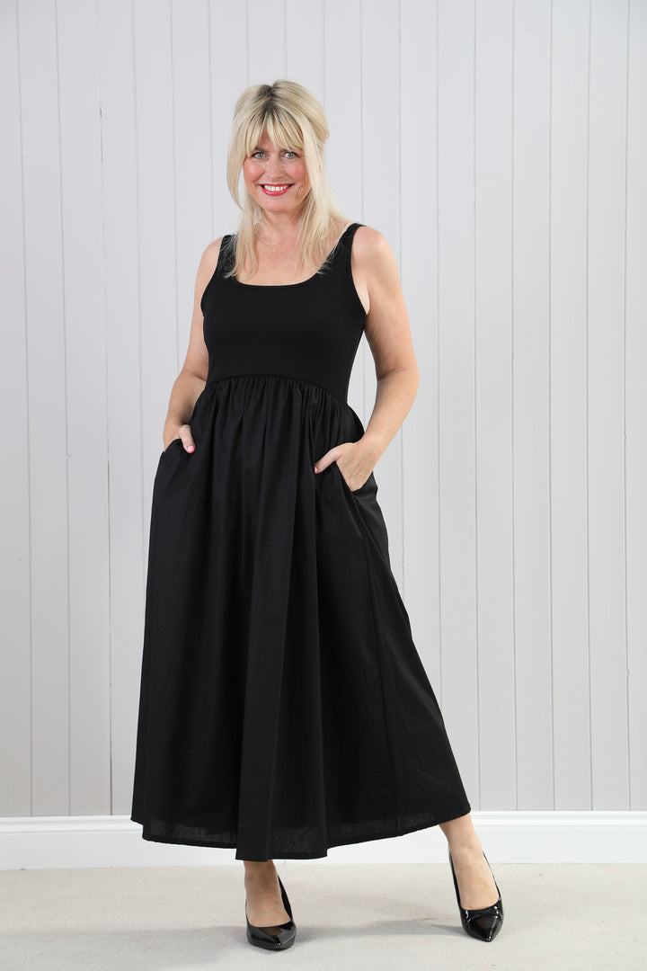 Venus Maxi Dress Black