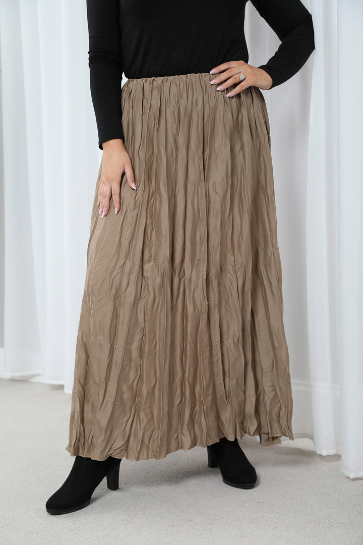 Crinkle Maxi Skirt Gold
