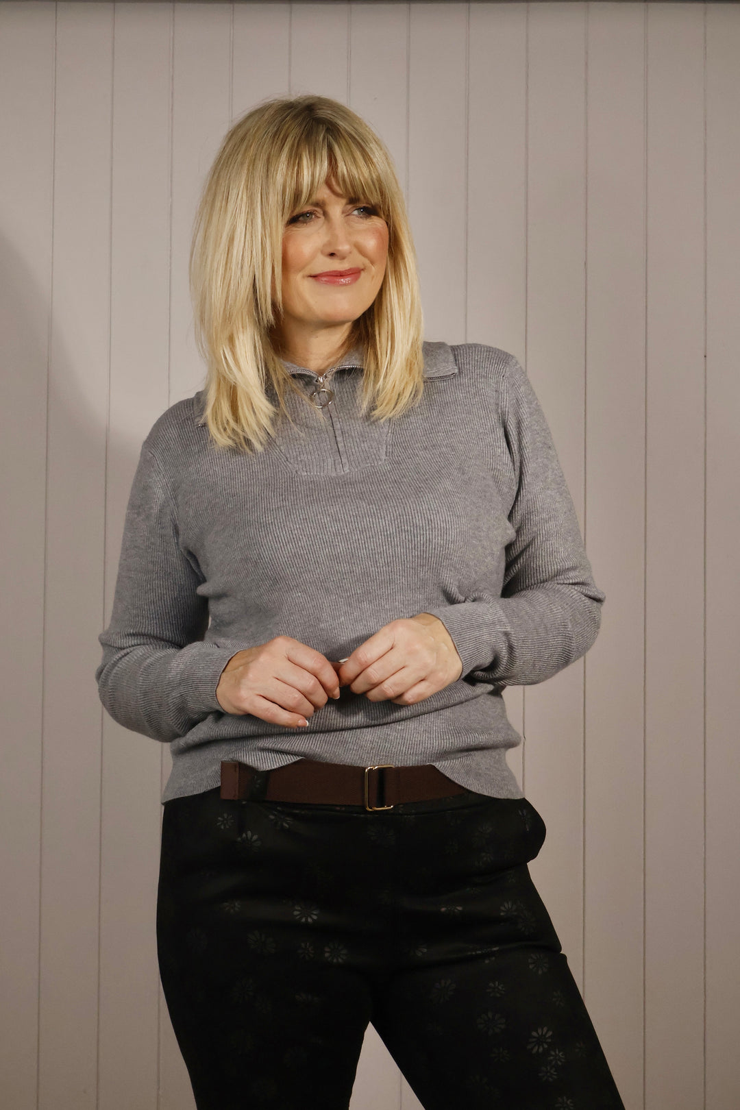 Reign Ribbed Zip Top Grey