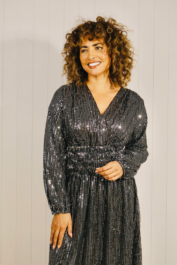 Long sleeve sequin maxi dress Silver